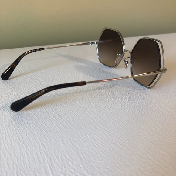 Coach HC7109 Women\'s Sunglasses main image 4